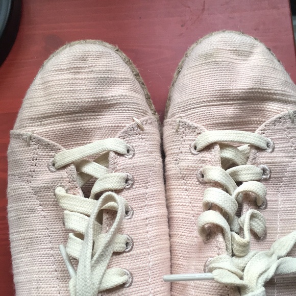 Toms size 7 - Picture 2 of 6